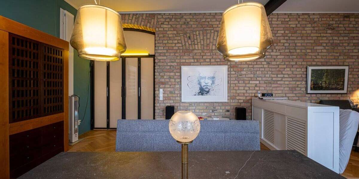 Kasernenarchitektur neu interpretiert - großzügiges Wohnen im Turley-Quartier 4 zimmer