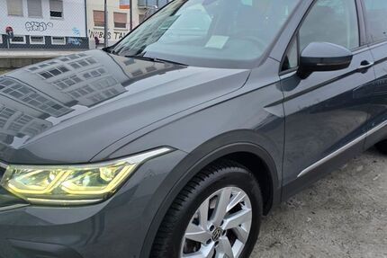 VW Tiguan 60.000 km 30.290 &euro; Mannheim 68159