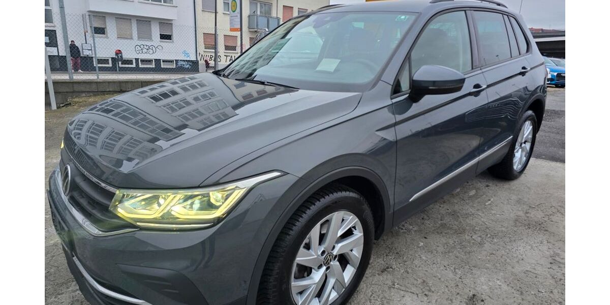 VW Tiguan 60.000 km 30.290 &euro; Mannheim 68159