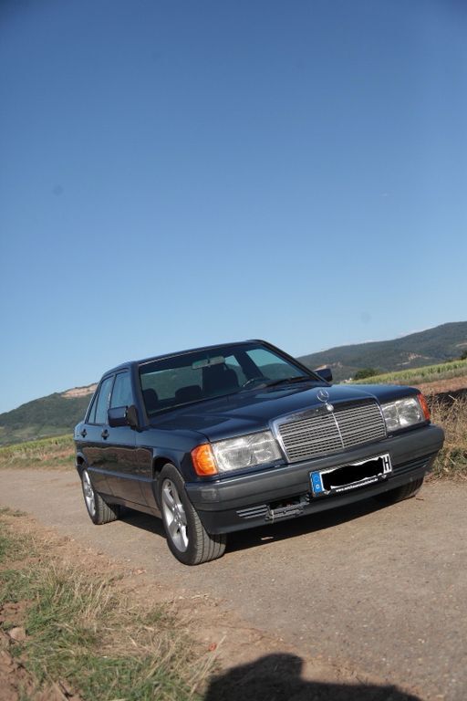 Mercedes-Benz 190 290.000 km 4.499 € Ladenburg 68526