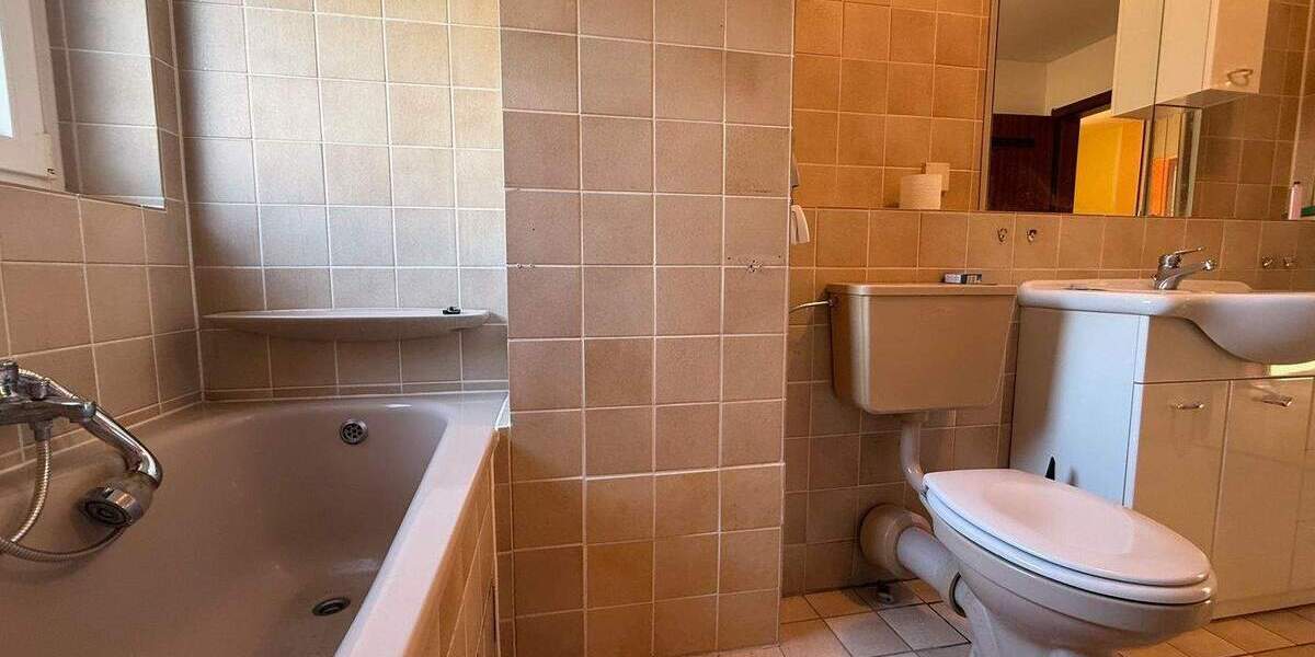 Reihenmittelhaus Mannheim Rheinau - 4 Zimmer, 122 m&sup2;, 365.000&euro; | Angebot:25336360