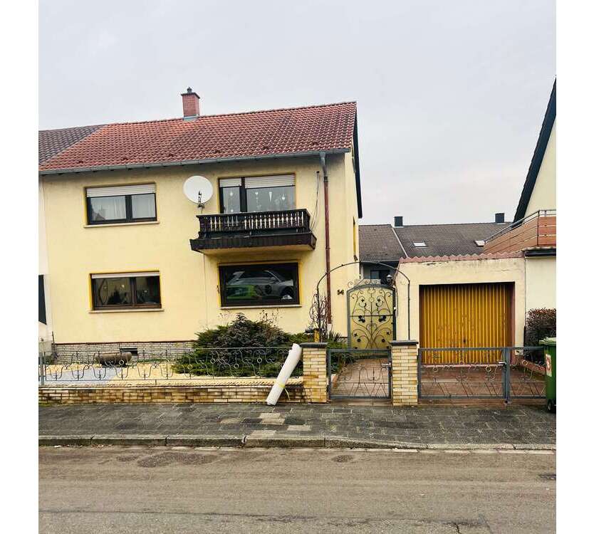 Haus zum Kaufen in Hockenheim 459.000 € 142 m²