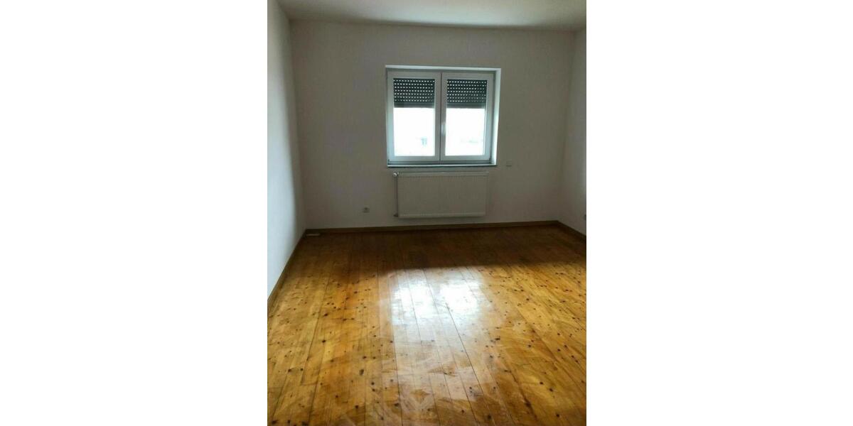 Etagenwohnung Brühl - 3 Zimmer, 93 m&sup2;, 1.170&euro; | Angebot:26326690