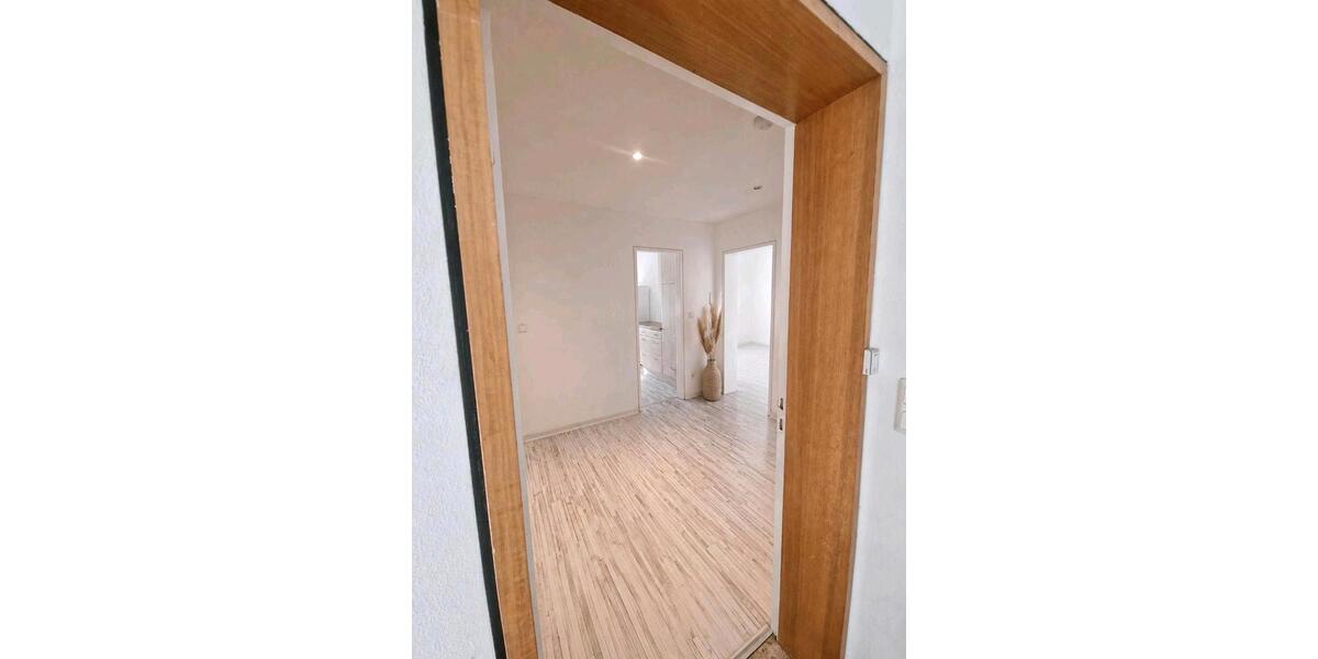 Etagenwohnung Hockenheim - 3 Zimmer, 74 m&sup2;, 269.000&euro; | Angebot:27019407
