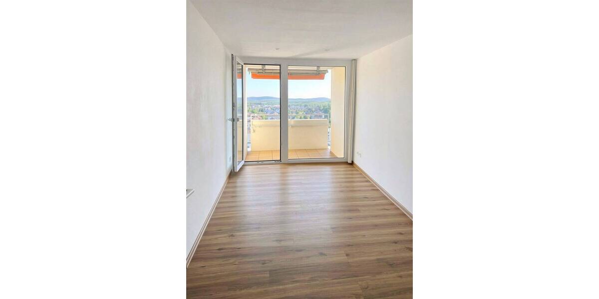 Etagenwohnung Wiesloch - 3 Zimmer, 93 m&sup2;, 220.000&euro; | Angebot:26825027