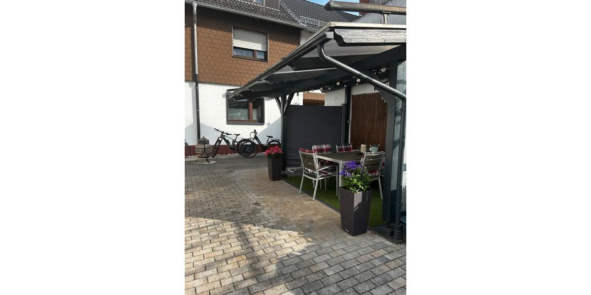 Reihenhaus Hockenheim - 9 Zimmer, 175 m&sup2;, 529.000&euro; | Angebot:27053633
