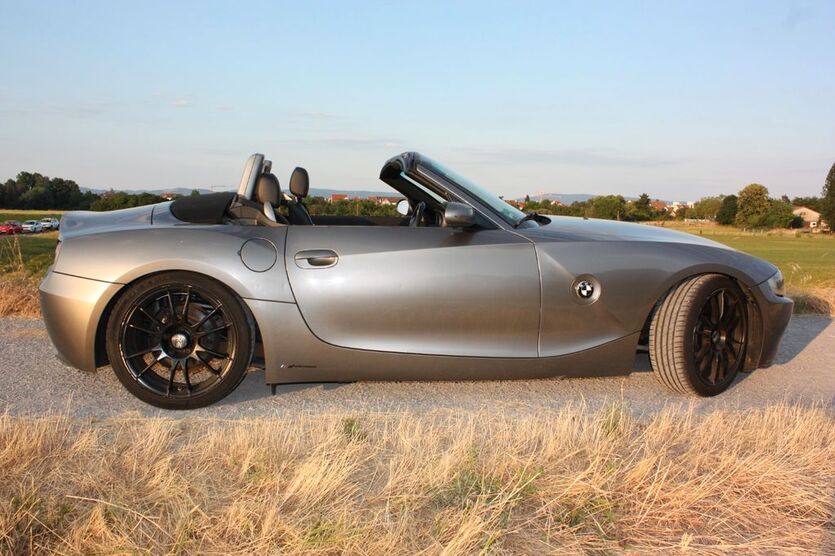 BMW Z4 218.000 km 4.200 € Brühl 68782