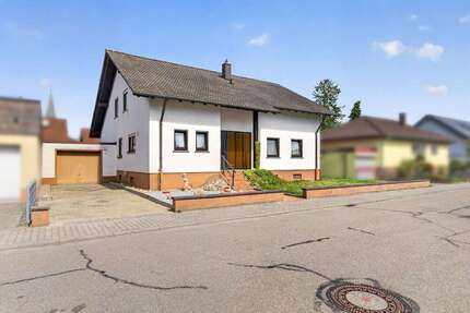 Haus Philippsburg / Rheinsheim Rheinsheim - 8 Zimmer, 235 m&sup2;, 420.000&euro; | Angebot:26351250