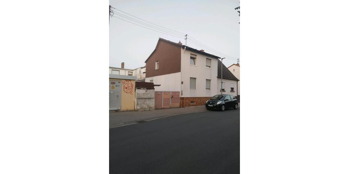 Reihenhaus Ludwigshafen am Rhein Edigheim - 6 Zimmer, 130 m&sup2;, 399.000&euro; | Angebot:27156740