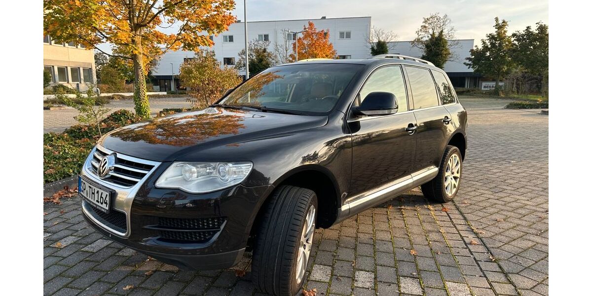 VW Touareg 297.000 km 5.250 &euro; Ketsch 68775