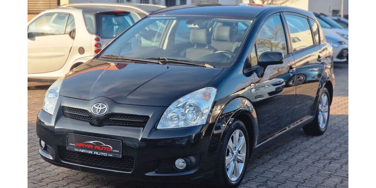 Toyota Corolla Verso 255.000 km 2.999 &euro; Viernheim (bei MANNHEIM) 68519