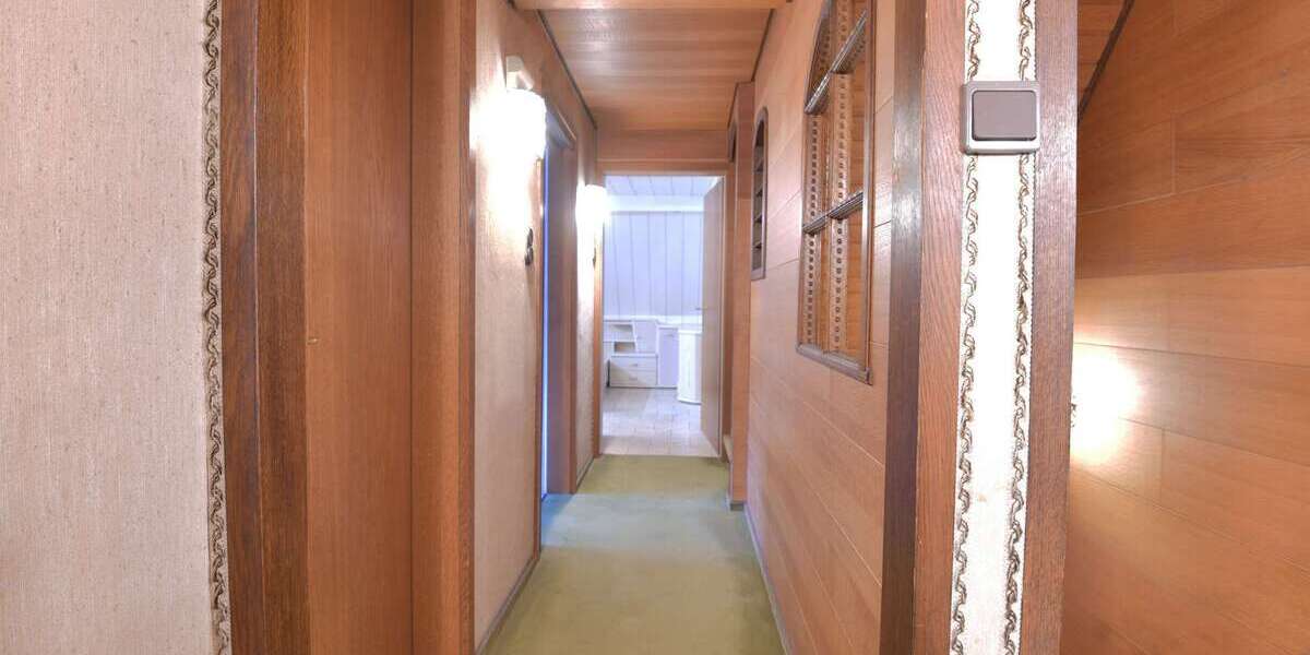 Idyllisches DHH mit Sanierungspotential in ruhiger & zentraler Lage Zusätzliches Hinterhaus inkl. - Doppelhaushälfte Ludwigshafen am Rhein Mundenheim | Angebot:25968420