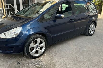 Ford S-Max 270.000 km 1.700 &euro; Philippsburg 76661