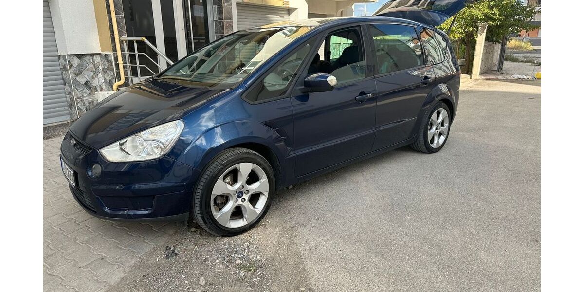 Ford S-Max 270.000 km 1.700 &euro; Philippsburg 76661