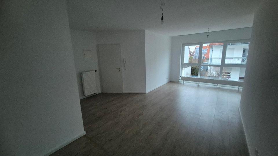 Etagenwohnung Bad Schönborn - 3 Zimmer, 92 m&sup2;, 1.200&euro; | Angebot:25311194