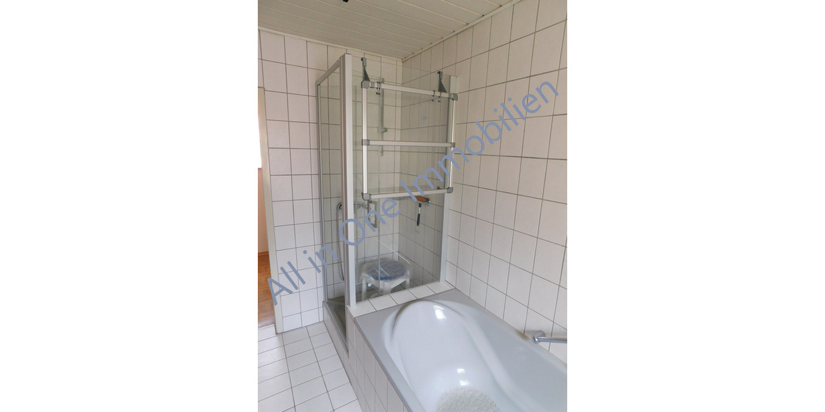 Einfamilienhaus Ubstadt-Weiher Weiher - 6 Zimmer, 125 m&sup2;, 299.000&euro; | Angebot:25142157