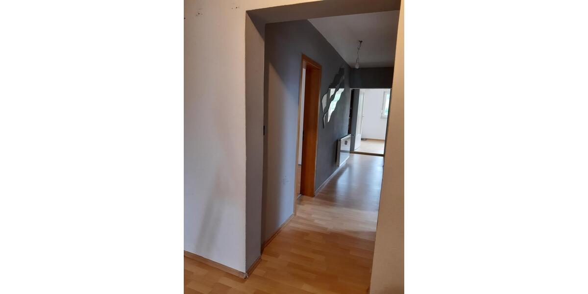 Dachgeschoßwohnung Oberzent - 4 Zimmer, 110 m&sup2;, 690&euro; | Angebot:24812095