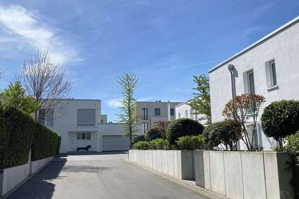 Haus Nußloch - 5 Zimmer, 160 m&sup2;, 5.240&euro; | Angebot:27008584