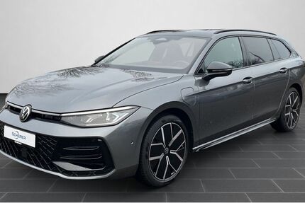 VW Passat Variant 4.800 km 48.990 &euro; Hockenheim 68766