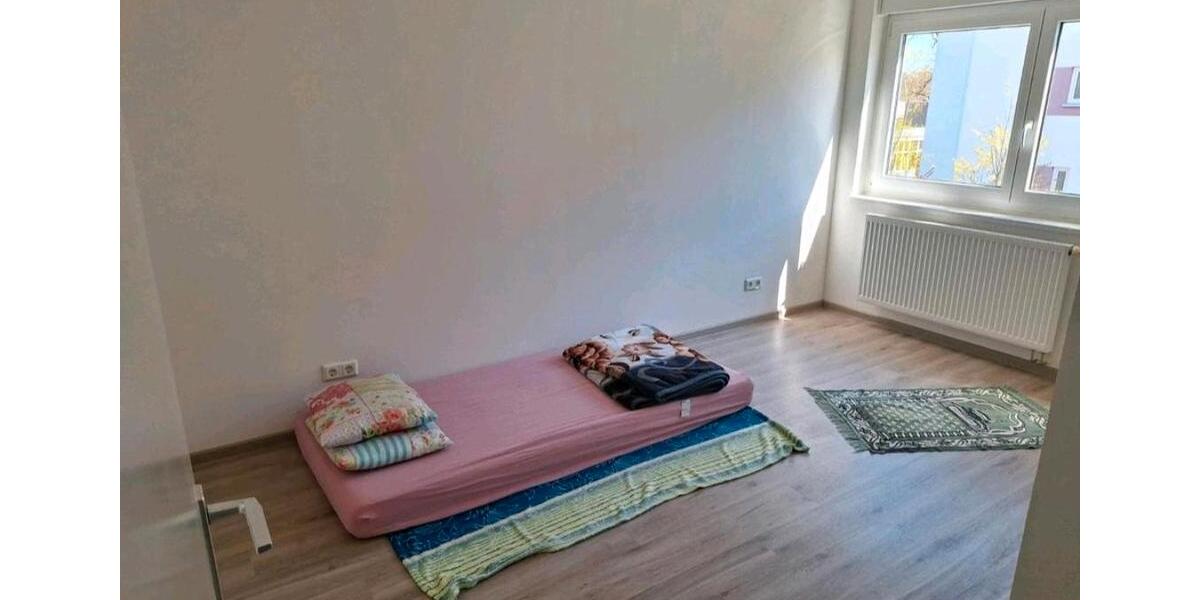 Etagenwohnung Mannheim Sandhofen - 2 Zimmer, 50 m&sup2;, 675&euro; | Angebot:26407613