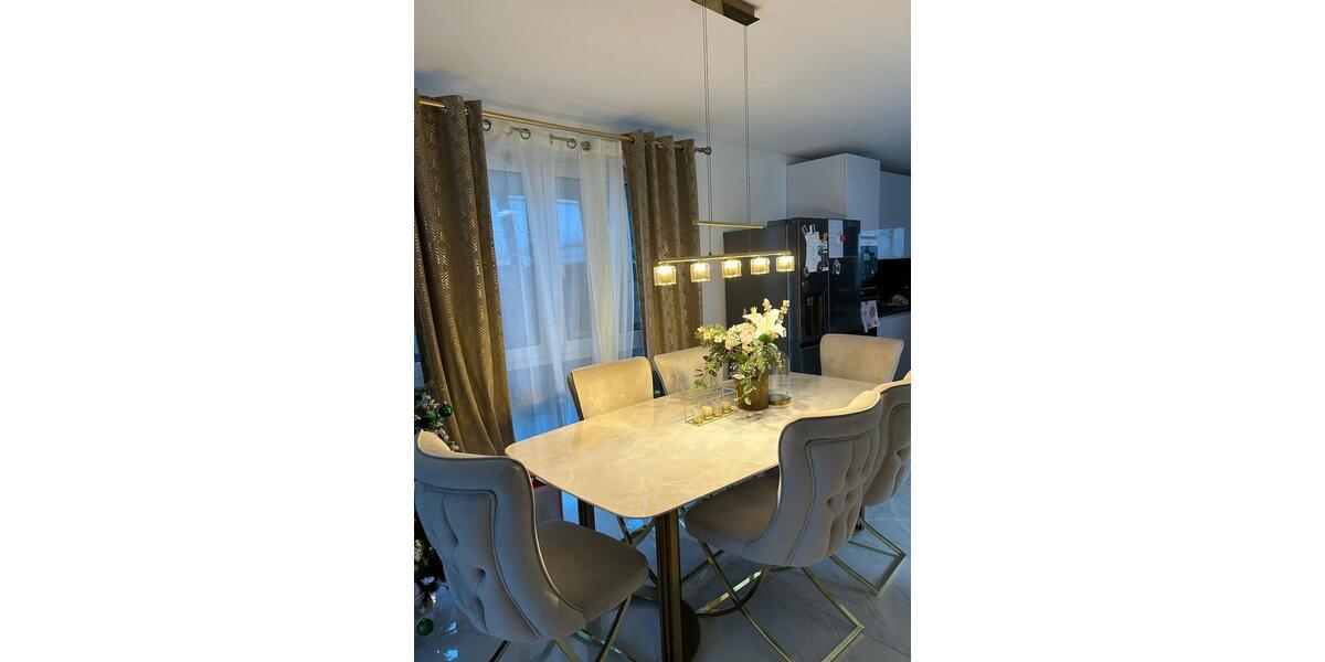 Moderne Maisonette-Wohnung mit 3 Schlafzimmern 4 zimmer