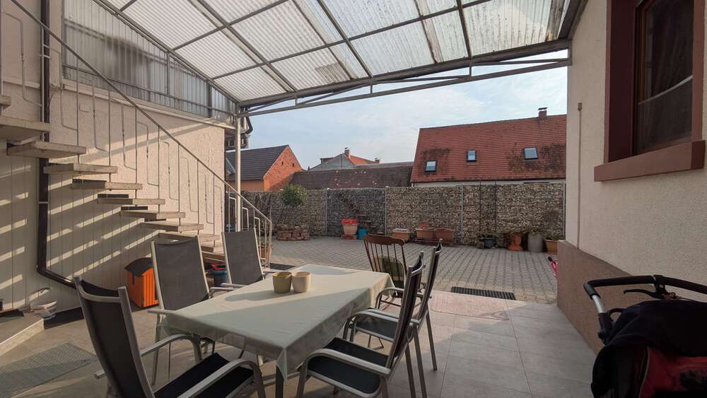 Haus zum Kaufen in Lampertheim 695.000 € 260 m² 12 zimmer