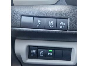 Suzuki Swift 1.2 Dualjet Hybrid MT Comfort+ 2.500 km 20.450 &euro; Obrigheim-Asbach 74847