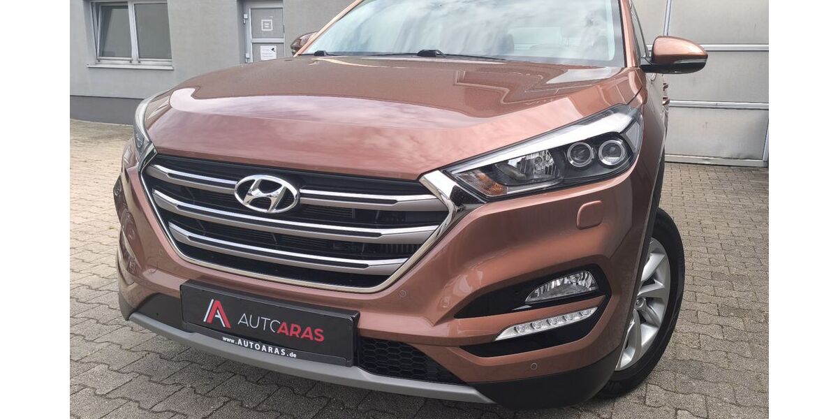Hyundai TUCSON 49.000 km 15.900 &euro; Walldorf 69190