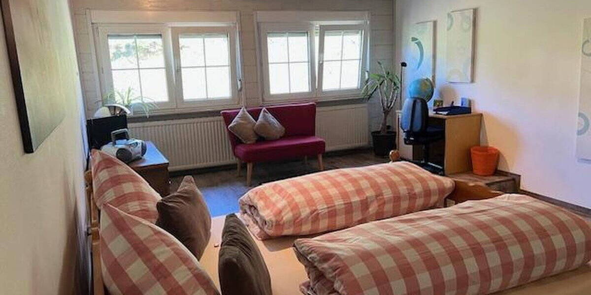 Mehrfamilienhaus, Wohnhaus Schönbrunn-Allemühl Allemühl - 8 Zimmer, 159 m&sup2;, 430.000&euro; | Angebot:26274280