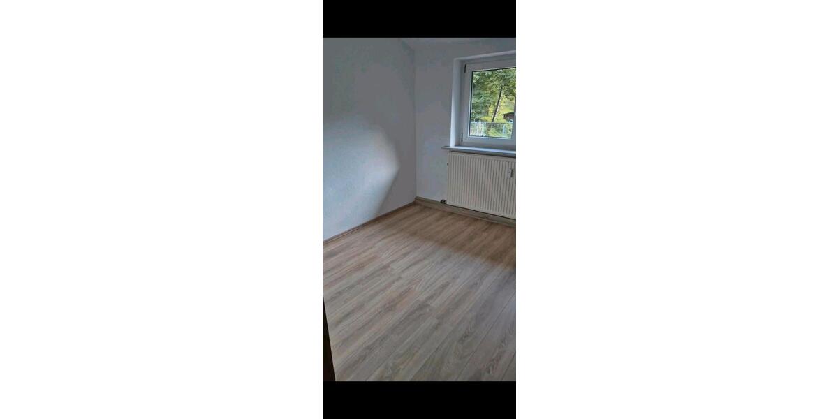 Dachgeschoßwohnung Hirschhorn (Neckar) - 5 Zimmer, 117 m&sup2;, 760&euro; | Angebot:26267020