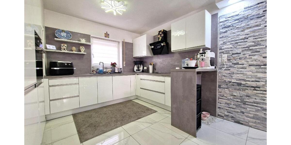 Solides Reihenhaus mit Garten und Garage - Reihenmittelhaus Ludwigshafen | Angebot:25647268