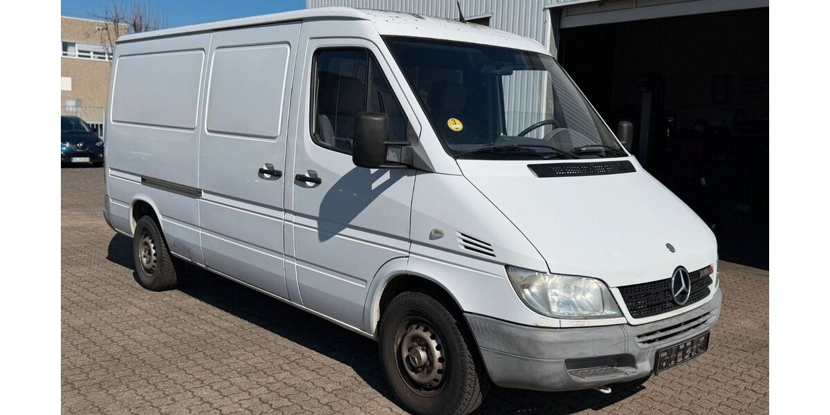 Mercedes-Benz Sprinter 72.000 km 8.990 &euro; Speyer 67346