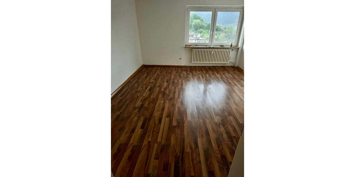 Erdgeschoßwohnung Hirschhorn (Neckar) - 4 Zimmer, 128 m&sup2;, 1.400&euro; | Angebot:26704593