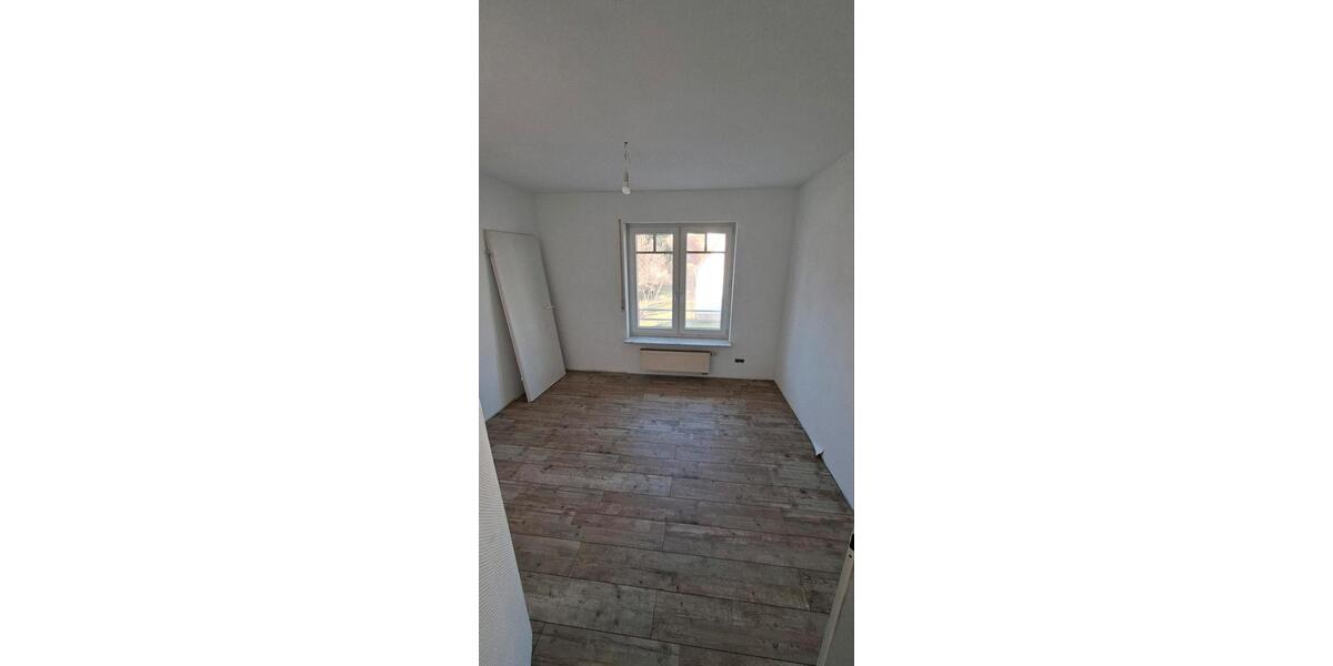 Etagenwohnung Wiesloch - 2 Zimmer, 68 m&sup2;, 800&euro; | Angebot:25566315