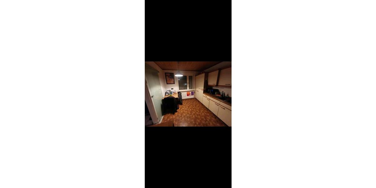 Einfamilienhaus Ludwigshafen am Rhein Ludwigshafen-Hemshof - 2 Zimmer, 65 m&sup2;, 1.150&euro; | Angebot:26004008