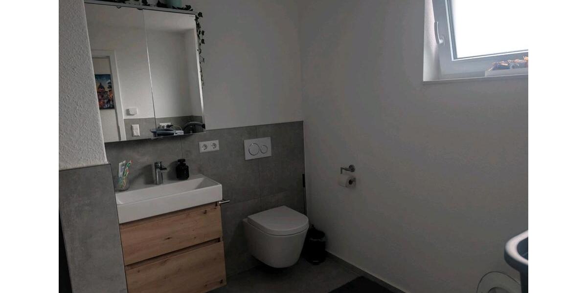 Etagenwohnung Philippsburg - 2 Zimmer, 65 m&sup2;, 1.200&euro; | Angebot:24627434