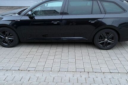 Skoda Superb 165.561 km 22.900 &euro; Mannheim 68309