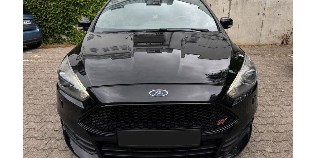 Ford Focus 215.000 km 12.199 &euro; Ludwigshafen 67059