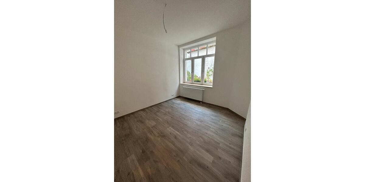 Moderne Wohnung in saniertem Altbau in Mannheim 2.5 zimmer
