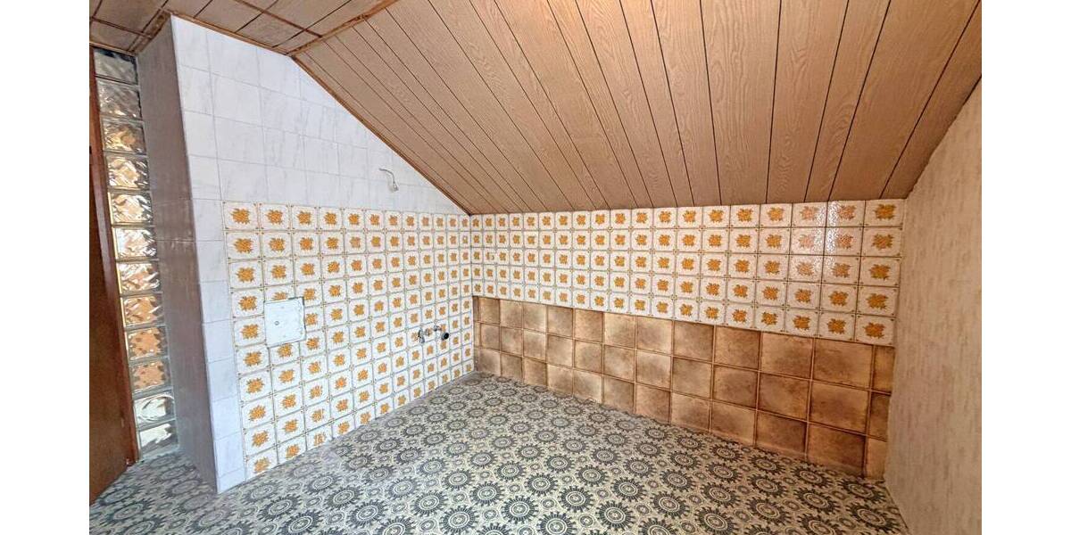 Mehrfamilienhaus, Wohnhaus Hemsbach - 8 Zimmer, 204 m&sup2;, 599.000&euro; | Angebot:26702668
