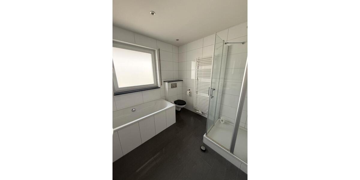 Reihenhaus Lampertheim - 4.5 Zimmer, 136 m&sup2;, 599.000&euro; | Angebot:27110526