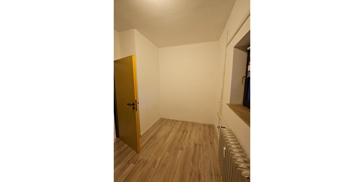 Dachgeschoßwohnung Heidelberg Neuenheim - 2 Zimmer, 35 m&sup2;, 88.000&euro; | Angebot:24788388