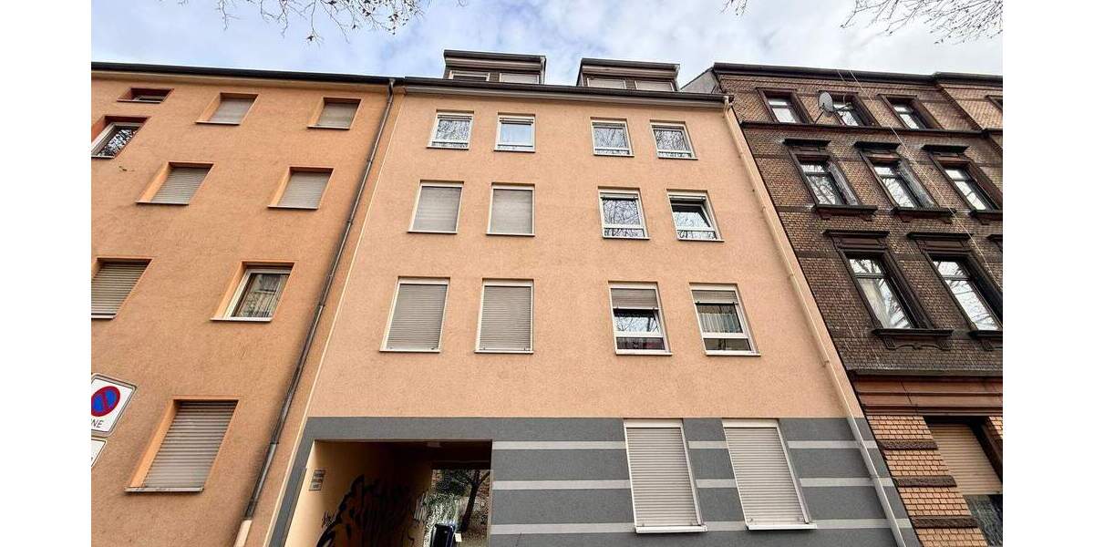 Großzügige möblierte 1-Zimmerwohnung mit Balkon in zentraler Lage - leerstehend 1 zimmer