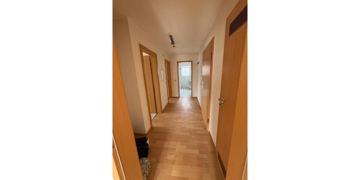 Dachgeschoßwohnung Walldorf - 2 Zimmer, 55 m&sup2;, 215.000&euro; | Angebot:26889092