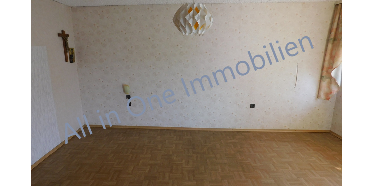 Einfamilienhaus Ubstadt-Weiher Weiher - 6 Zimmer, 125 m&sup2;, 299.000&euro; | Angebot:25142157