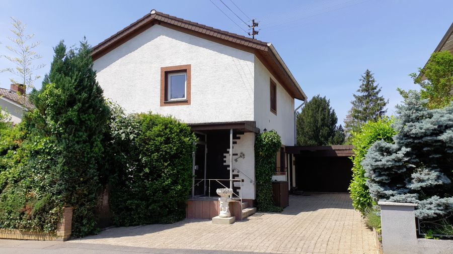 Provisionsfrei* Freist. Einfamilienhaus begehrte Lage, Bj. 196780, ca. 215 qm, 604 qm, Wintergarten - Einfamilienhaus Wiesoch | Angebot:27079554