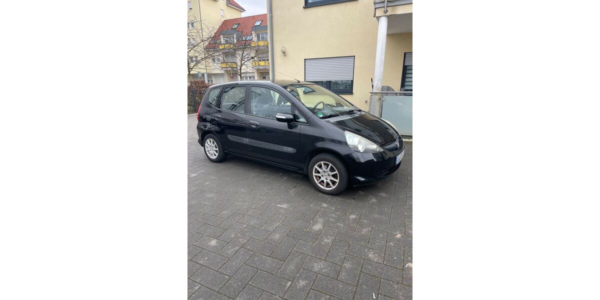 Honda Jazz 251.000 km 1.190 &euro; Ludwigshafen 67061