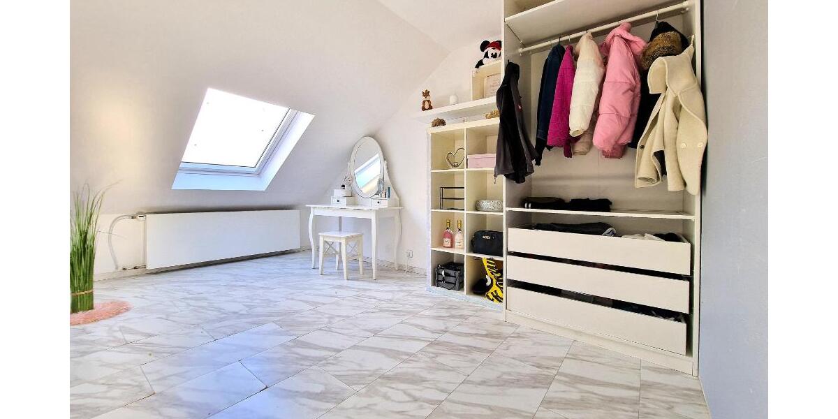 Solides Reihenhaus mit Garten und Garage - Reihenmittelhaus Ludwigshafen | Angebot:25647268