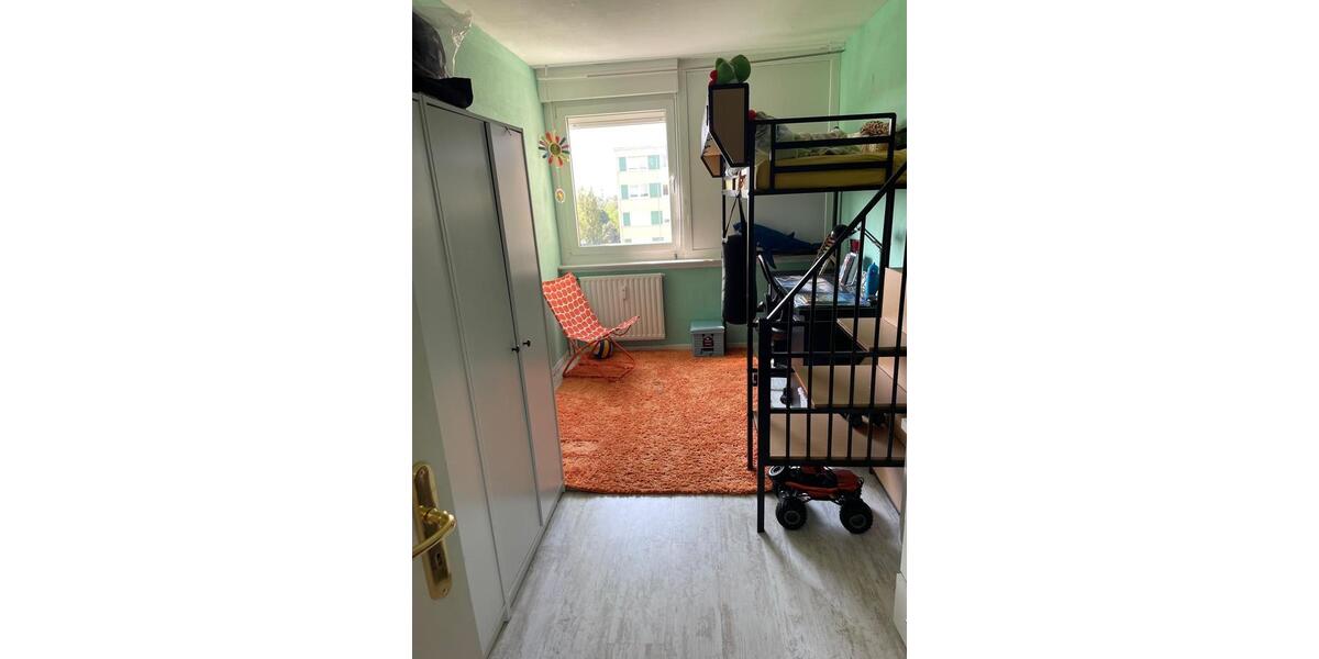 Etagenwohnung Ludwigshafen am Rhein Edigheim - 4.5 Zimmer, 100 m&sup2;, 240.000&euro; | Angebot:27088163