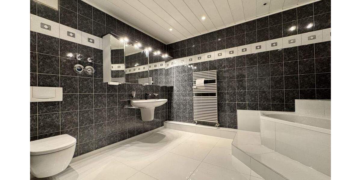 Etagenwohnung Lorsch - 2 Zimmer, 102 m&sup2;, 1.095&euro; | Angebot:25701638